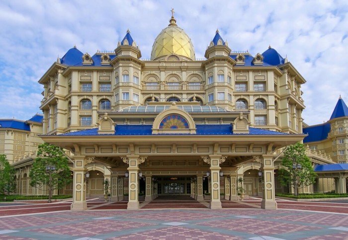 Hotels near Tokyo Disneyland