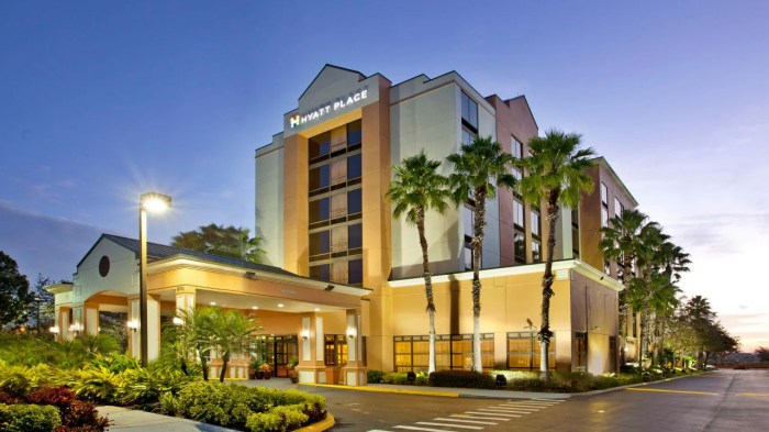 Business hotels near convention centers